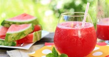 Nước ép dưa hấu có tác dụng gì? Cách làm nước ép dưa hấu ngon, đã khát