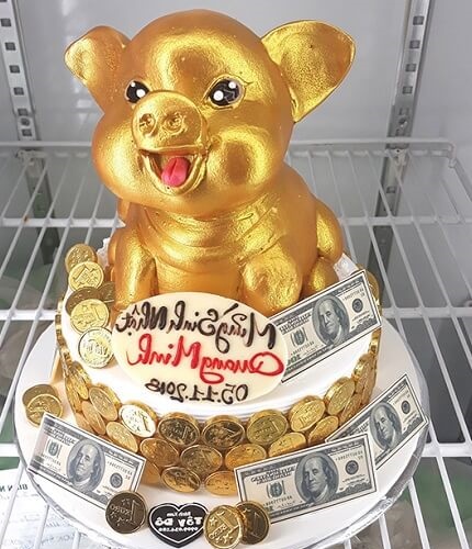 Bánh kem hình con heo ngộ nghĩnh