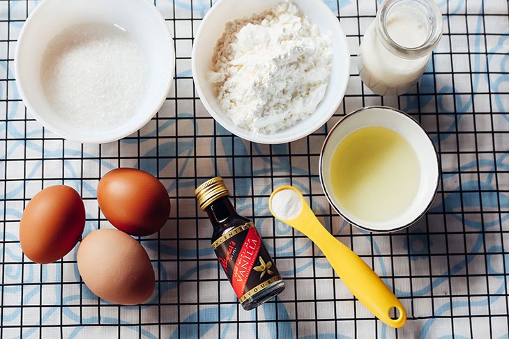 Nguyên liệu làm bánh bông lan trứng muối tan chảy