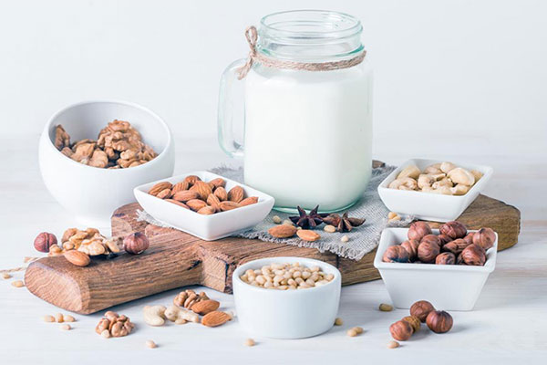 Cách làm sữa hạt macca óc chó