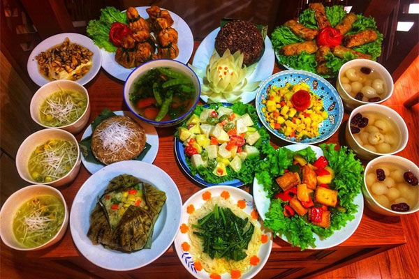 Tham khảo văn khấn rằm tháng 7 trong nhà