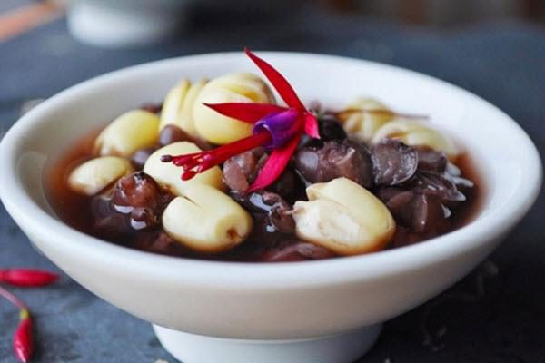 Cách nấu chè đậu đỏ hạt sen Cách nấu chè đậu đỏ hạt sen