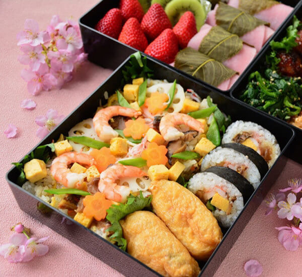 Hộp cơm Bento thơm ngon, lạ miệng Hộp cơm Bento thơm ngon, lạ miệng