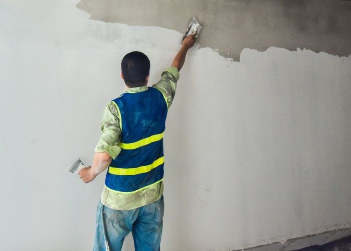 Sơn bả là rất cần thiết khi xây nhà ở Việt Nam