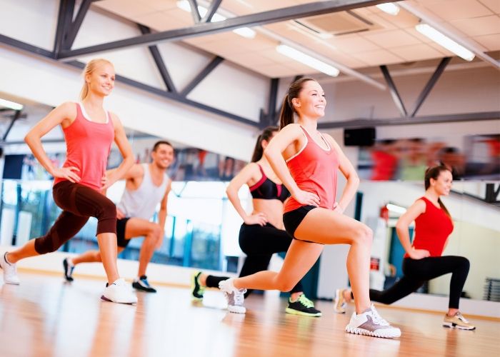 Nếu bạn chưa biết làm gì để hết buồn ngủ thì hãy thử tập thể thao xem nhé Nếu bạn chưa biết làm gì để hết buồn ngủ thì hãy thử tập thể thao xem nhé