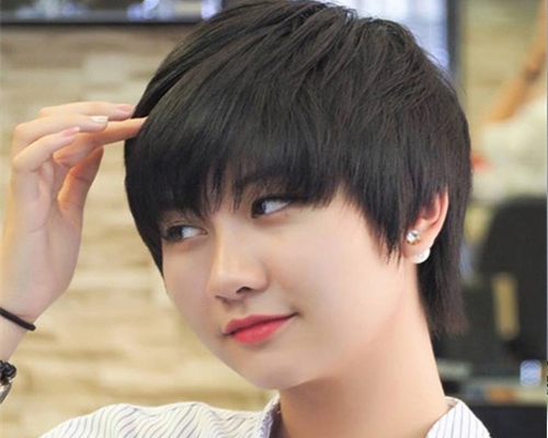 Tóc tém cho mặt tròn xinh đẹp