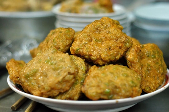 Hướng dẫn cách làm chả cốm ngon chuẩn vị Hướng dẫn cách làm chả cốm ngon chuẩn vị