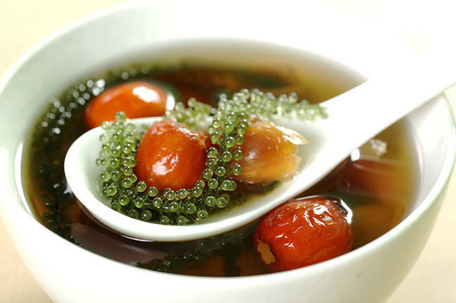 Chè táo đỏ rong nho