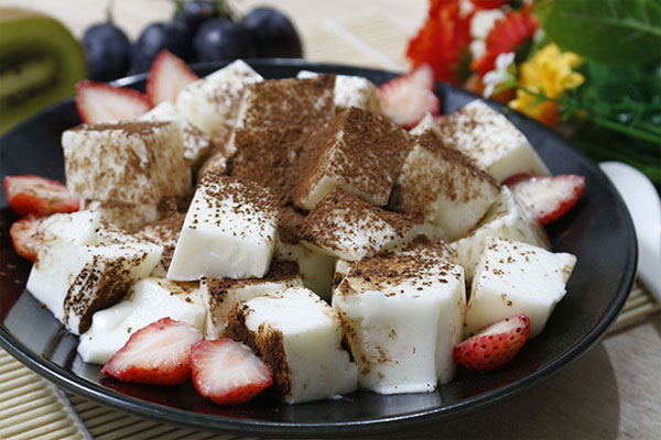 Cách làm sữa chua dẻo bằng bột rau câu