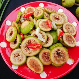 Cách muối sung ngon, ăn giòn giụm và để được lâu