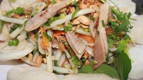 Cách làm nộm ngó sen thịt gà Cách làm nộm ngó sen thịt gà