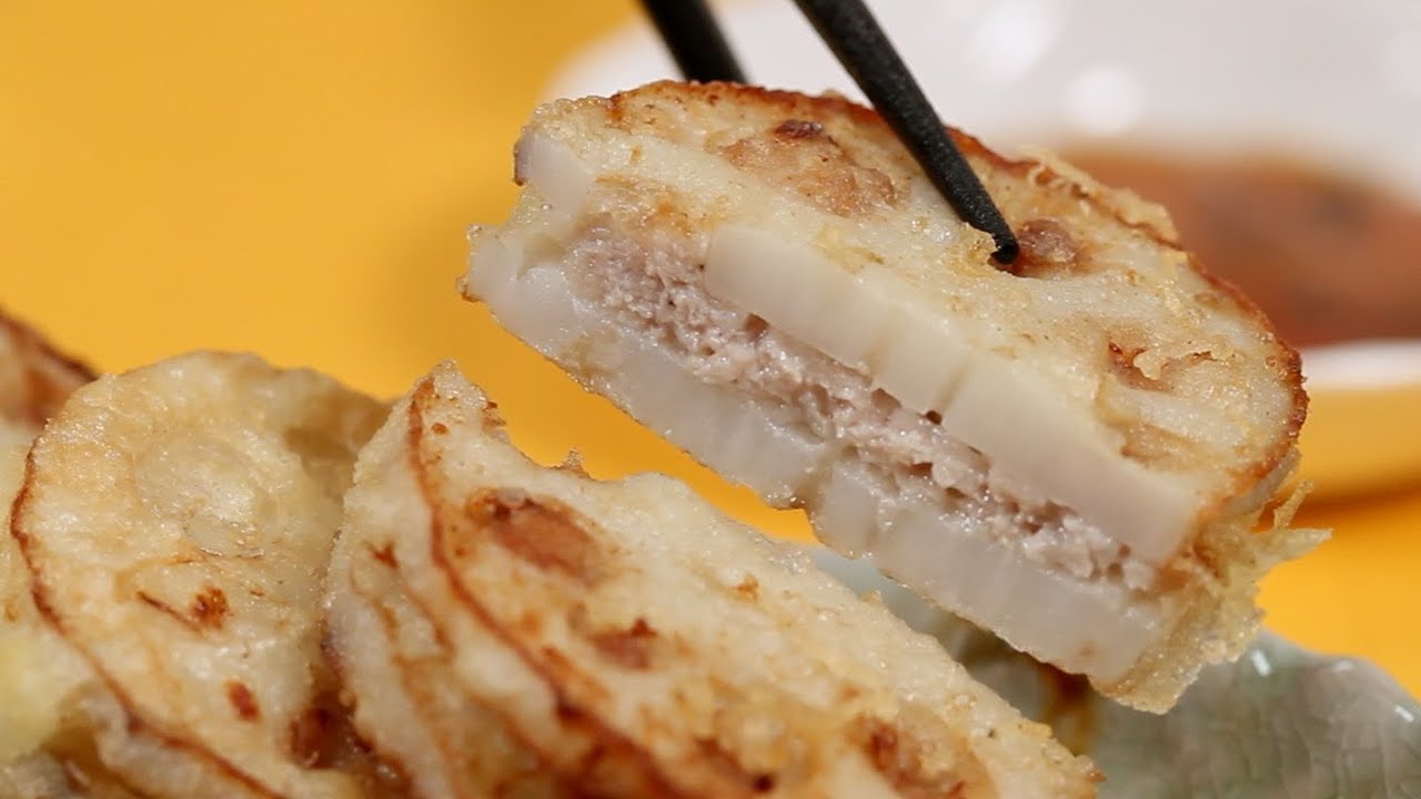 Bánh ngó sen chiên thịt Bánh ngó sen chiên thịt