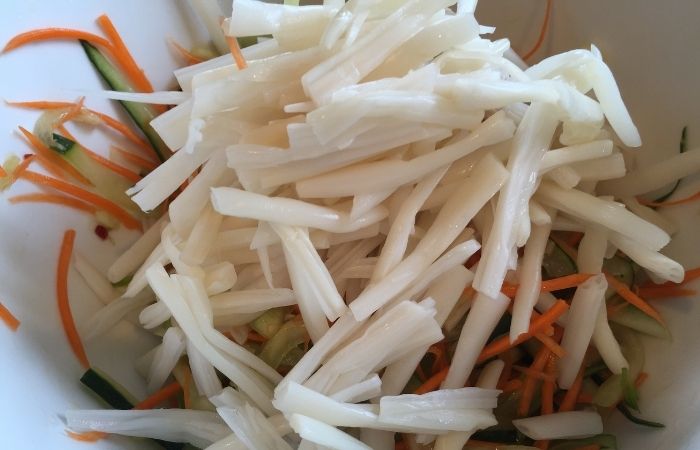 Cách làm sạch ngó sen tươi Cách làm sạch ngó sen tươi