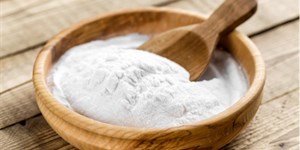 Cách thông bồn cầu tại nhà cực đơn giản chỉ bằng bát muối với baking soda