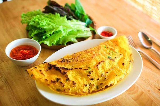 Thành quả đĩa bánh xèo miền Nam thơm ngon