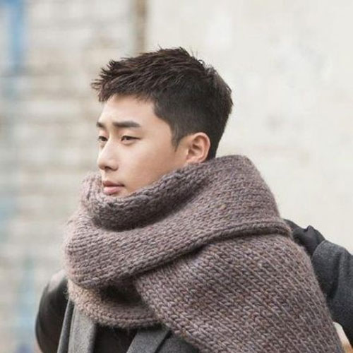 Con trai chụp kỷ yếu nên để tóc gì?