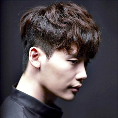 Tóc sport xoăn Tóc sport xoăn