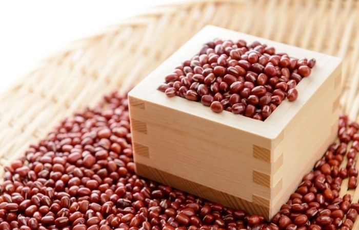 Nước đậu đỏ giúp thanh lọc, làm sạch cơ thể và làm đẹp da Nước đậu đỏ giúp thanh lọc, làm sạch cơ thể và làm đẹp da