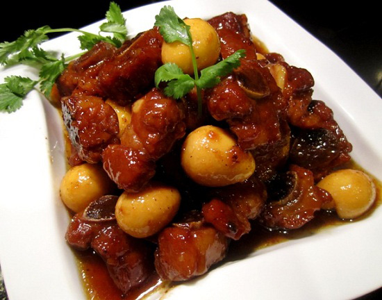 Hướng dẫn cách nấu thịt kho tàu ngon chọn vị Hướng dẫn cách nấu thịt kho tàu ngon chọn vị