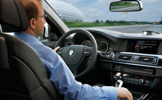 Hướng dân tư thế ngồi lái xe ô tô chuẩn nhât