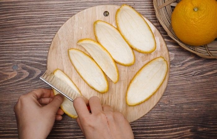 Dùng vỏ cam trị hóc xương cá