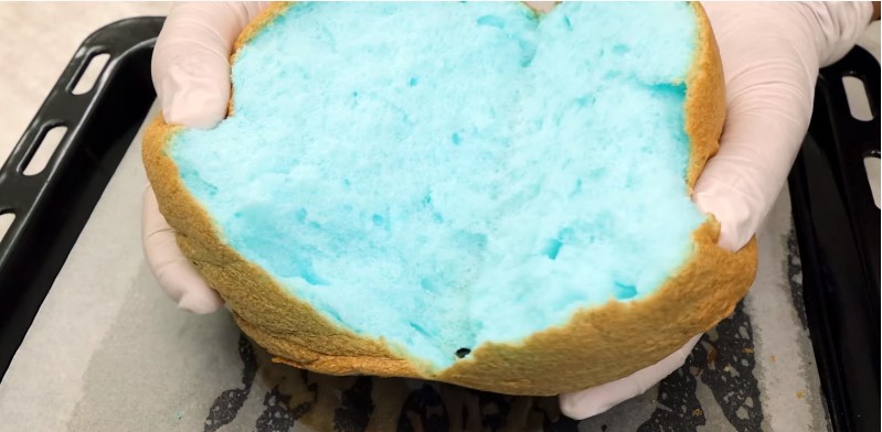 Lấy bánh mây Tiktok ra thưởng thức thôi nào