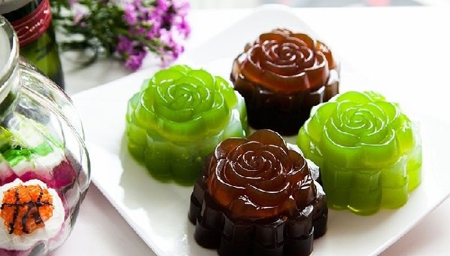 Bánh trung thu rau câu nhân đậu xanh thơm ngon, lạ miệng Bánh trung thu rau câu nhân đậu xanh thơm ngon, lạ miệng