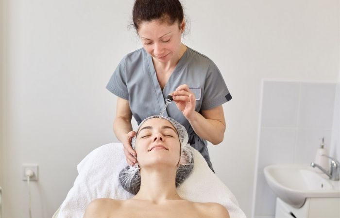 Peel da có 3 cấp độ khác nhau, để đạt hiệu quả cao tốt nhất bạn nên thực hiện phương pháp này tại cái cơ sở trị liệu uy tín Peel da có 3 cấp độ khác nhau, để đạt hiệu quả cao tốt nhất bạn nên thực hiện phương pháp này tại cái cơ sở trị liệu uy tín