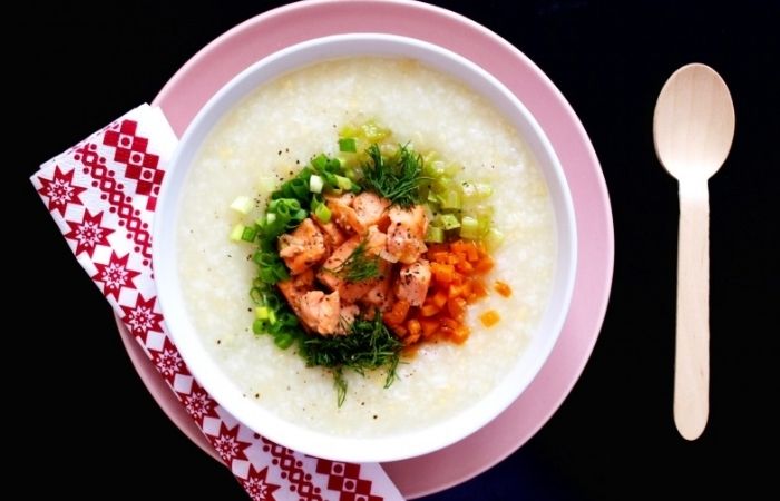 Với những bé có khả năng ăn thô tốt thì không nên xay mà hãy băm nhỏ thực phẩm