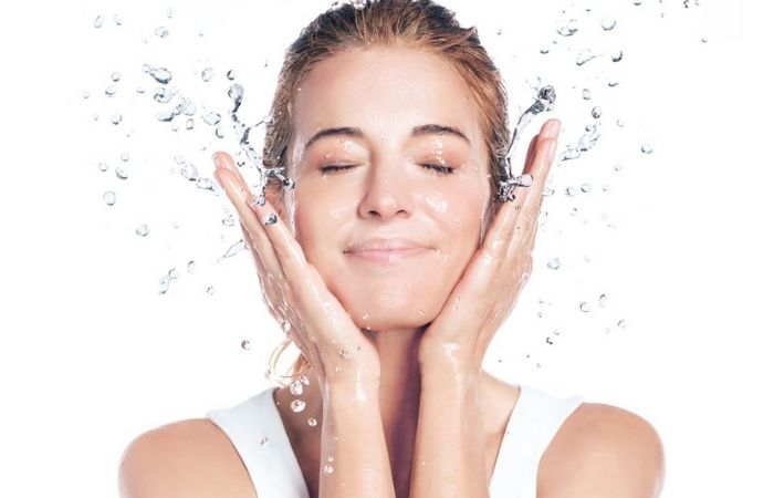 Rửa mặt bằng bia rất tốt nhưng cũng có rất nhiều điều cần lưu ý Rửa mặt bằng bia rất tốt nhưng cũng có rất nhiều điều cần lưu ý