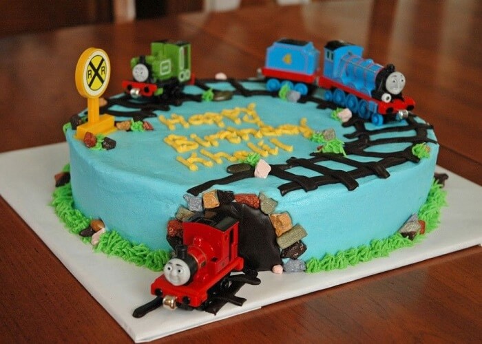 Bánh sinh nhật hình tàu hỏa đẹp nhất