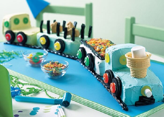 Bánh sinh nhật hình tàu hỏa đẹp nhất