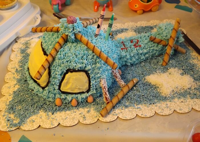 Bánh sinh nhật hình máy bay đẹp nhất