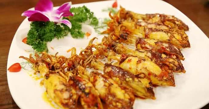 Cách làm mực chiên nước mắm vô cùng đơn giản, nhanh gọn Cách làm mực chiên nước mắm vô cùng đơn giản, nhanh gọn