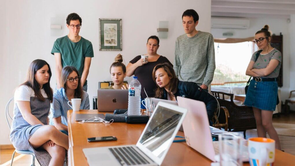 Tên tiếng Anh ứng dụng trong công việc 