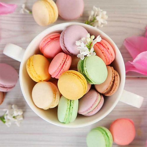 Trang trí bánh Macaron