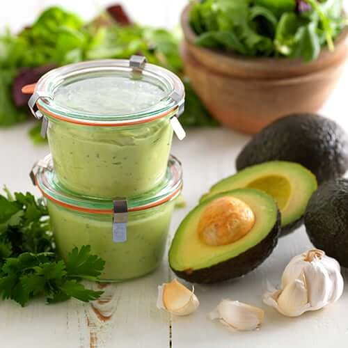 Cách làm nước sốt salad kem bơ