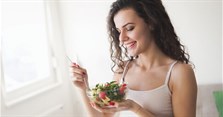 10 công thức salad giảm cân đơn giản, dễ làm ngay tại nhà cho bữa tối ngon miệng
