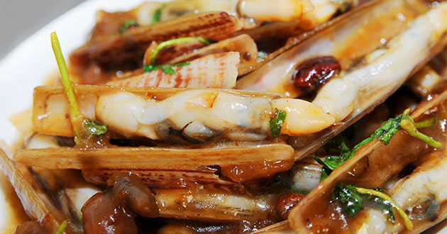 Cách làm ốc móng tay xào me