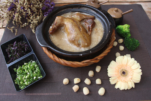 Bà bầu có nên ăn cháo chim bồ câu không?