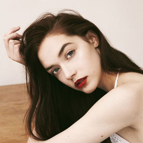 Lông mày cho nàng mặt kim cương Lông mày cho nàng mặt kim cương