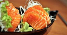 Cách làm sashimi cá hồi tươi ngon tại nhà