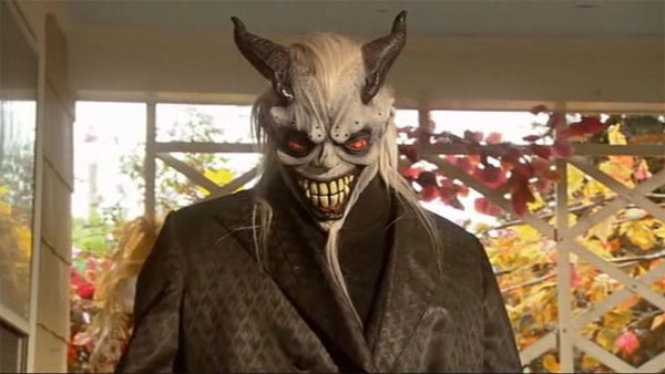 Phim Satan's Liitle Helper