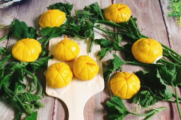 Bánh bí đỏ hấp