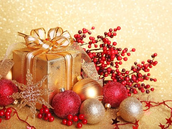 Hình ảnh chúc Giáng Sinh vui vẻ, hạnh phúc và đầy yêu thương gửi đến bố mẹ, anh chị em, họ hàng người thân.