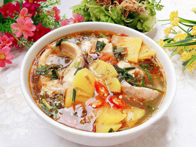 Canh chua cá Canh chua cá