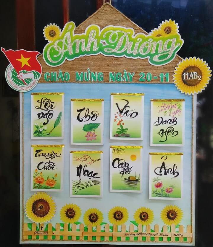 Mẫu báo tường lấy hoa hướng dương làm hình ảnh chủ đạo