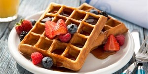 Waffle là gì? Cách làm bánh waffle đơn giản tại nhà