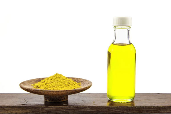 Mặt nạ se khít lỗ chân lông từ dầu oliu và tinh bột nghệ