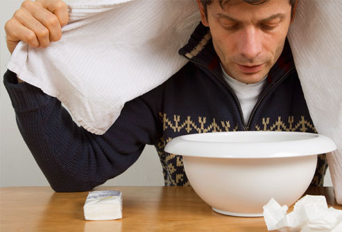 Xông hơi mặt làm se khít lỗ chân lông cho nam Xông hơi mặt làm se khít lỗ chân lông cho nam